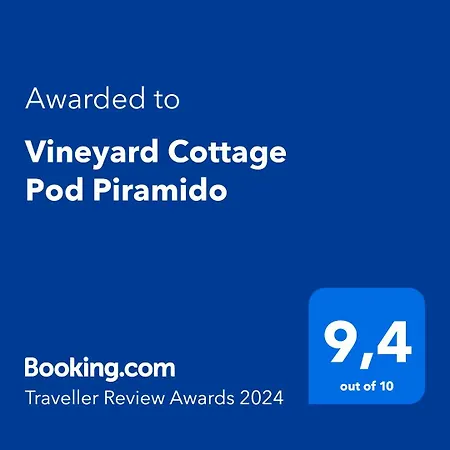 Vineyard Pod Piramido