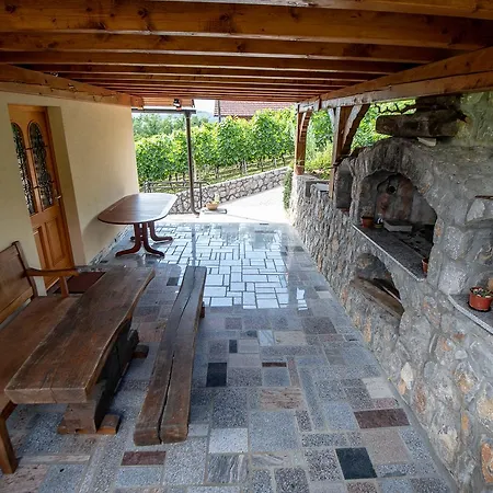 Holiday home Vineyard Pod Piramido Dobrnic