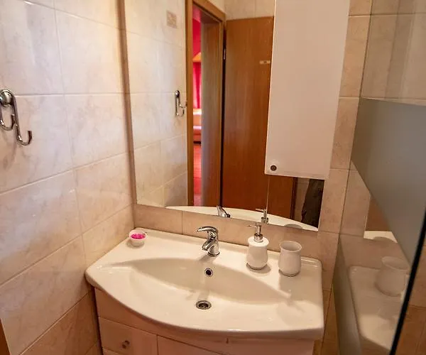 Vineyard Pod Piramido Дом отдыха *